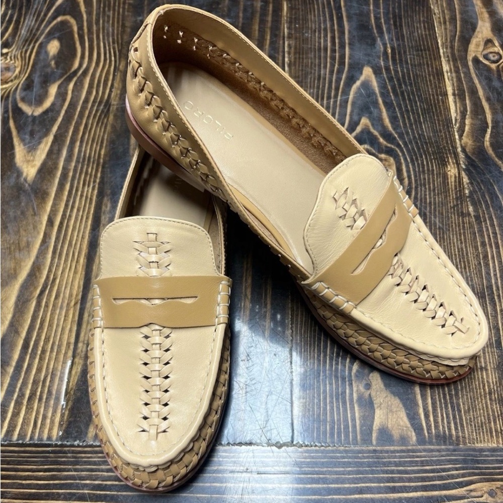 Pilcro Anthropologie woven leather loafers in a tan/neutral color 10M